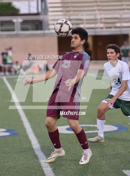 Thumbnail 2 in Reagan [Ronald] vs Marshall (UIL 6A Bi-District Playoff) photogallery.