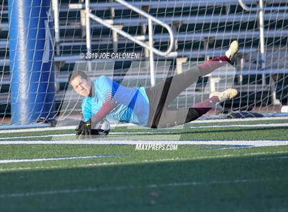 Thumbnail 2 in Reagan [Ronald] vs Marshall (UIL 6A Bi-District Playoff) photogallery.