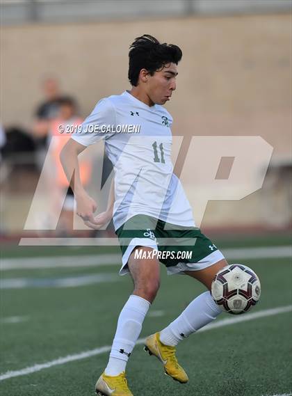 Thumbnail 2 in Reagan [Ronald] vs Marshall (UIL 6A Bi-District Playoff) photogallery.