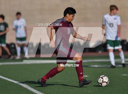 Thumbnail 3 in Reagan [Ronald] vs Marshall (UIL 6A Bi-District Playoff) photogallery.