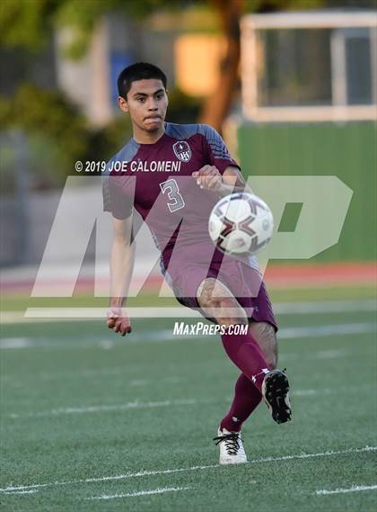 Thumbnail 1 in Reagan [Ronald] vs Marshall (UIL 6A Bi-District Playoff) photogallery.