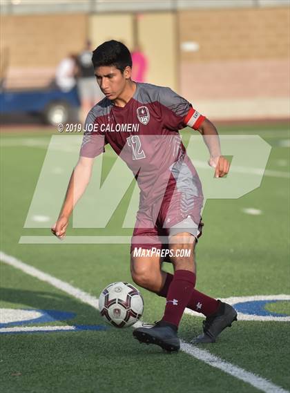 Thumbnail 2 in Reagan [Ronald] vs Marshall (UIL 6A Bi-District Playoff) photogallery.