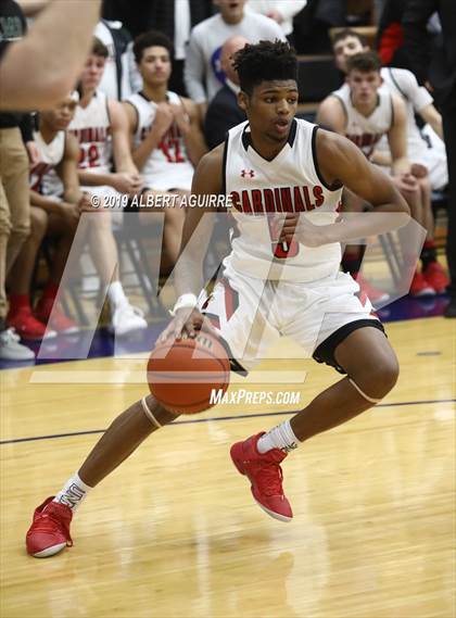 Thumbnail 2 in Pike vs. Southport  (IHSAA 4A 1st Round Playoff) photogallery.
