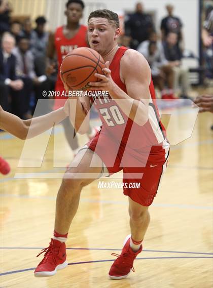 Thumbnail 1 in Pike vs. Southport  (IHSAA 4A 1st Round Playoff) photogallery.