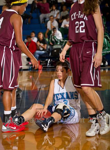 Thumbnail 2 in Sam Rayburn vs Cy-Fair (McDonald's Texas Invitational) photogallery.