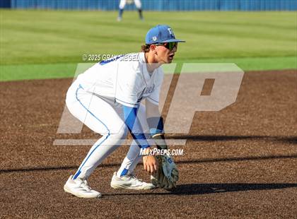 Thumbnail 1 in Eisenhower @ Deer Creek photogallery.