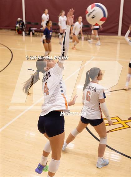 Thumbnail 3 in Desert Mountain vs. Cienega photogallery.