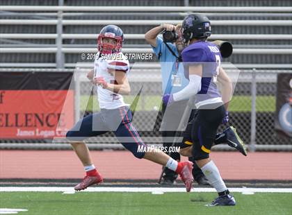 Thumbnail 1 in Campolindo vs. Amador Valley (Honor Bowl) photogallery.