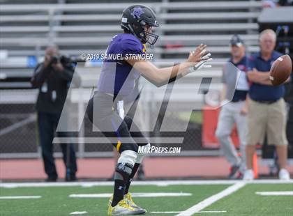 Thumbnail 2 in Campolindo vs. Amador Valley (Honor Bowl) photogallery.