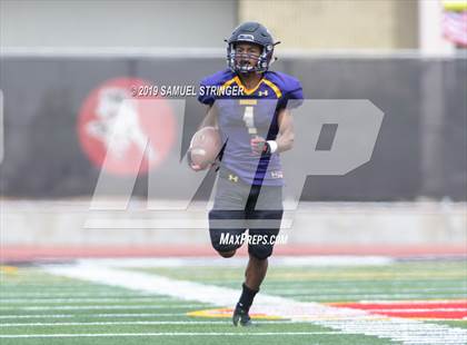 Thumbnail 3 in Campolindo vs. Amador Valley (Honor Bowl) photogallery.