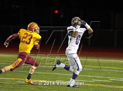 Thumbnail 3 in Enumclaw vs Sumner (SPSL 3A Tiebreaker) photogallery.