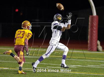 Thumbnail 1 in Enumclaw vs Sumner (SPSL 3A Tiebreaker) photogallery.