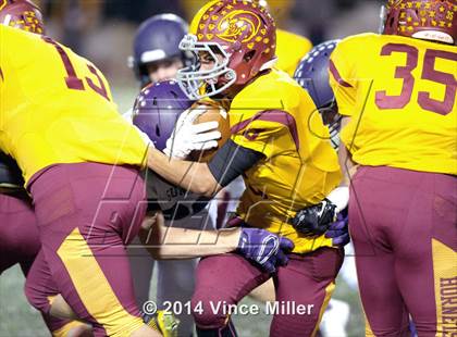 Thumbnail 2 in Enumclaw vs Sumner (SPSL 3A Tiebreaker) photogallery.
