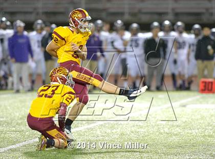 Thumbnail 2 in Enumclaw vs Sumner (SPSL 3A Tiebreaker) photogallery.