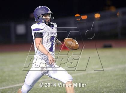 Thumbnail 1 in Enumclaw vs Sumner (SPSL 3A Tiebreaker) photogallery.