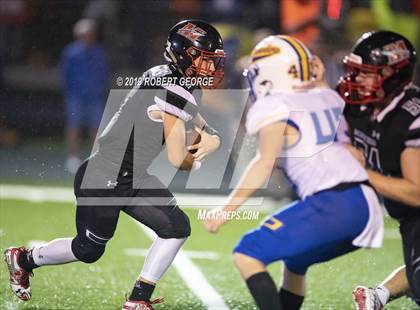 Thumbnail 3 in Catholic Memorial @ Muskego photogallery.