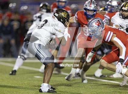 Thumbnail 2 in Westlake vs Brennan (UIL 6A D1 Football Region 4 Area) photogallery.