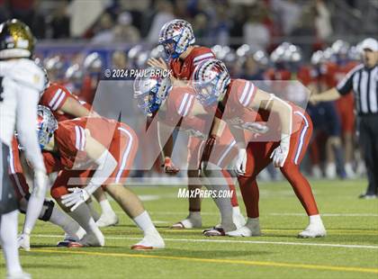 Thumbnail 2 in Westlake vs Brennan (UIL 6A D1 Football Region 4 Area) photogallery.
