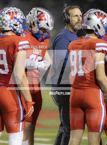 Thumbnail 2 in Westlake vs Brennan (UIL 6A D1 Football Region 4 Area) photogallery.