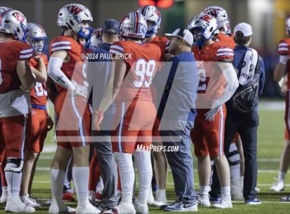 Thumbnail 2 in Westlake vs Brennan (UIL 6A D1 Football Region 4 Area) photogallery.