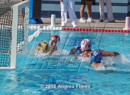 Thumbnail 1 in Rio Mesa @ Camarillo photogallery.