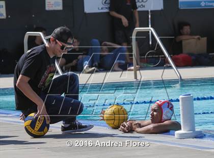 Thumbnail 1 in Rio Mesa @ Camarillo photogallery.