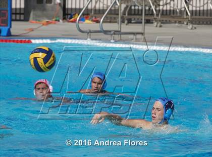 Thumbnail 1 in Rio Mesa @ Camarillo photogallery.