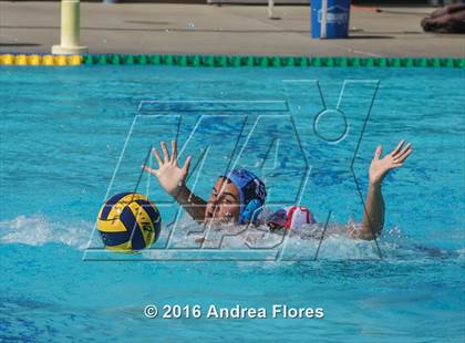 Thumbnail 1 in Rio Mesa @ Camarillo photogallery.