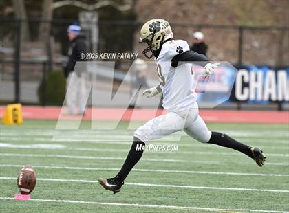 Thumbnail 3 in Daniel Hand vs. Killingly (CIAC Class SS Final) photogallery.