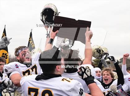 Thumbnail 3 in Daniel Hand vs. Killingly (CIAC Class SS Final) photogallery.