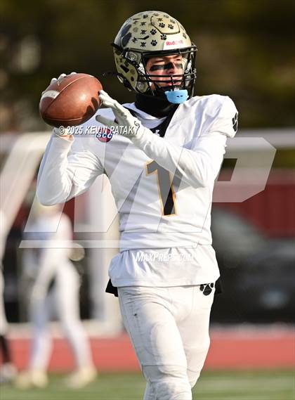 Thumbnail 2 in Daniel Hand vs. Killingly (CIAC Class SS Final) photogallery.