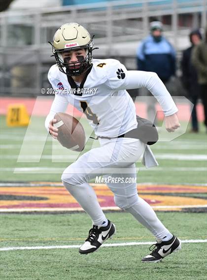 Thumbnail 3 in Daniel Hand vs. Killingly (CIAC Class SS Final) photogallery.