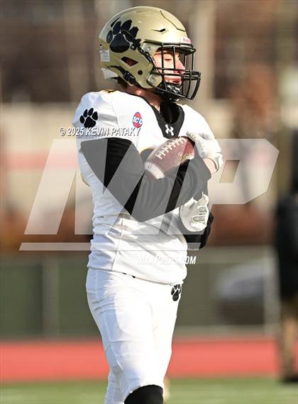 Thumbnail 2 in Daniel Hand vs. Killingly (CIAC Class SS Final) photogallery.