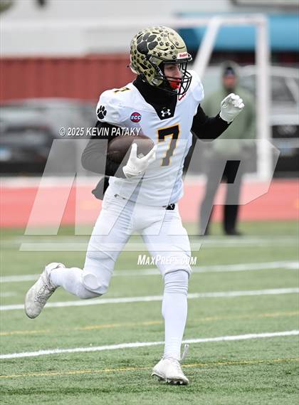 Thumbnail 2 in Daniel Hand vs. Killingly (CIAC Class SS Final) photogallery.