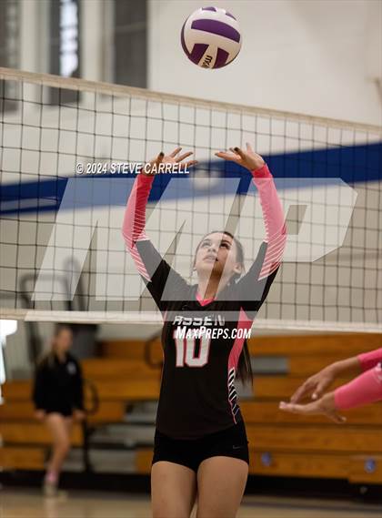 Thumbnail 3 in Lassen @ University Prep photogallery.
