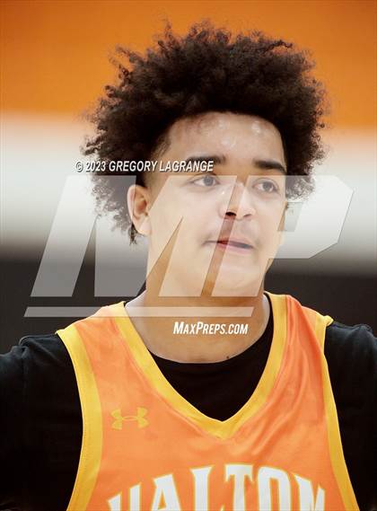 Thumbnail 3 in Southlake Carroll vs Haltom photogallery.
