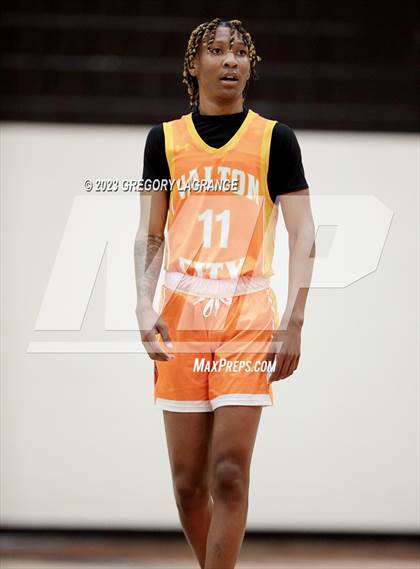 Thumbnail 2 in Southlake Carroll vs Haltom photogallery.