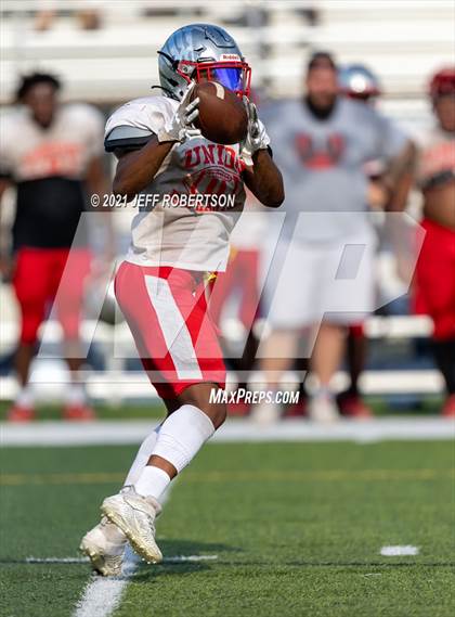 Thumbnail 2 in Union @ Jenison (Scrimmage) photogallery.