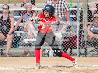 Thumbnail 3 in Western Dubuque vs North Linn (West Delaware Invitational) photogallery.