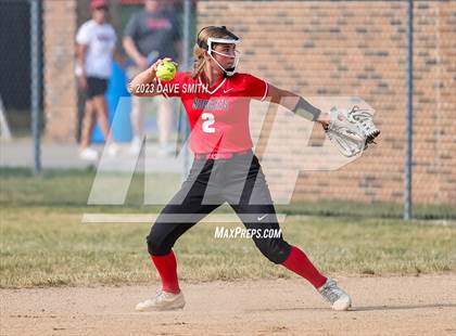Thumbnail 1 in Western Dubuque vs North Linn (West Delaware Invitational) photogallery.