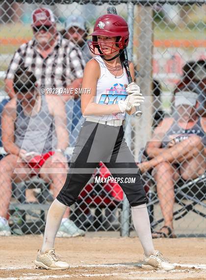 Thumbnail 1 in Western Dubuque vs North Linn (West Delaware Invitational) photogallery.