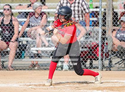 Thumbnail 1 in Western Dubuque vs North Linn (West Delaware Invitational) photogallery.