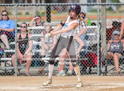 Thumbnail 1 in Western Dubuque vs North Linn (West Delaware Invitational) photogallery.