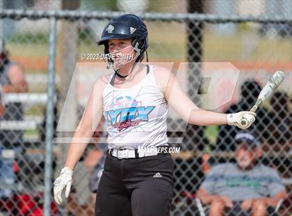 Thumbnail 3 in Western Dubuque vs North Linn (West Delaware Invitational) photogallery.