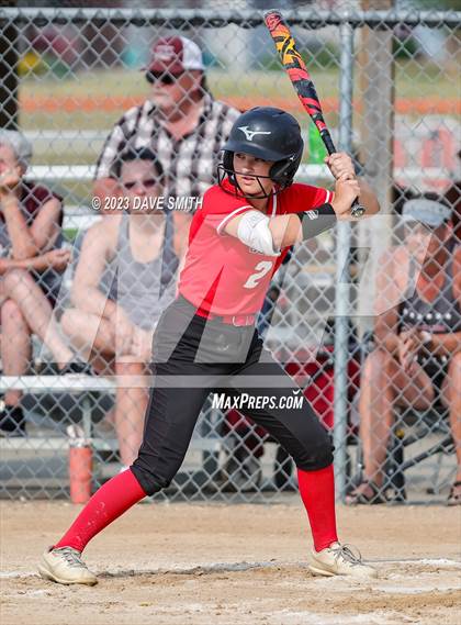 Thumbnail 3 in Western Dubuque vs North Linn (West Delaware Invitational) photogallery.