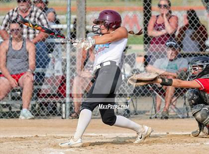 Thumbnail 3 in Western Dubuque vs North Linn (West Delaware Invitational) photogallery.