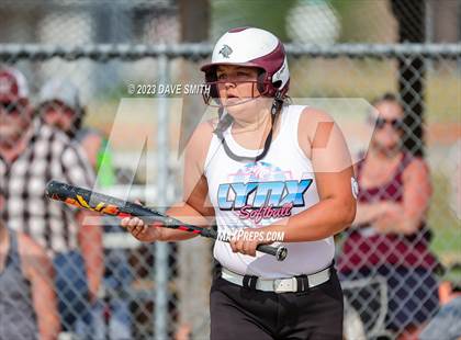 Thumbnail 2 in Western Dubuque vs North Linn (West Delaware Invitational) photogallery.