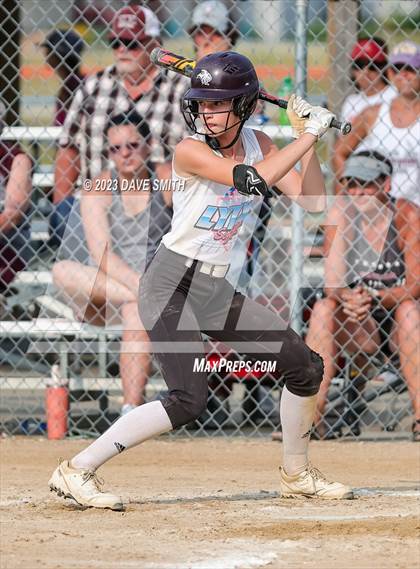 Thumbnail 1 in Western Dubuque vs North Linn (West Delaware Invitational) photogallery.