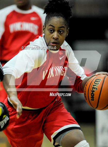 Thumbnail 1 in Riverdale vs. Homewood-Flossmoor (NIKE Tournament of Champions) photogallery.