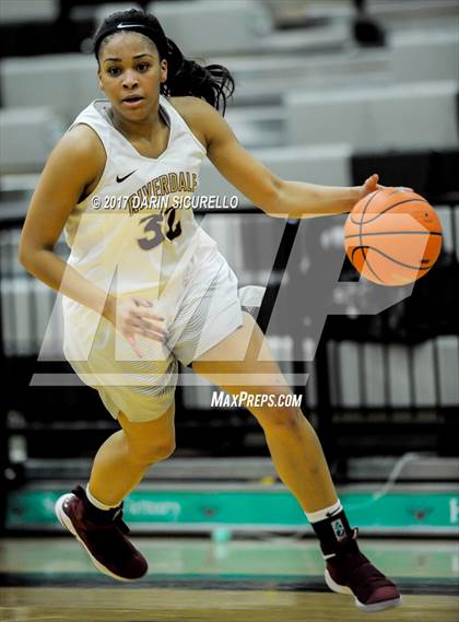 Thumbnail 3 in Riverdale vs. Homewood-Flossmoor (NIKE Tournament of Champions) photogallery.